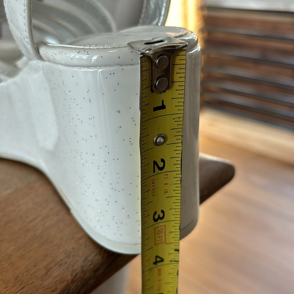 Circus by Sam Edelman Strappy Platform Sandal - Picture 10 of 14